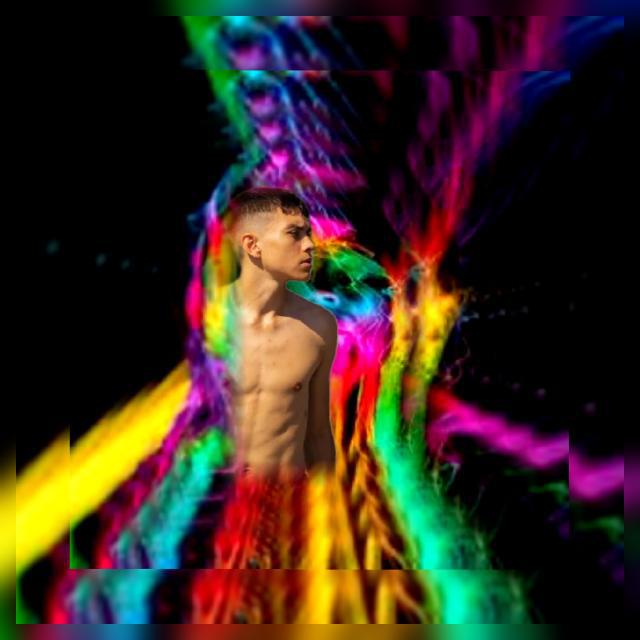 Imagem do grupo Homem arco-íris🌈 oficial