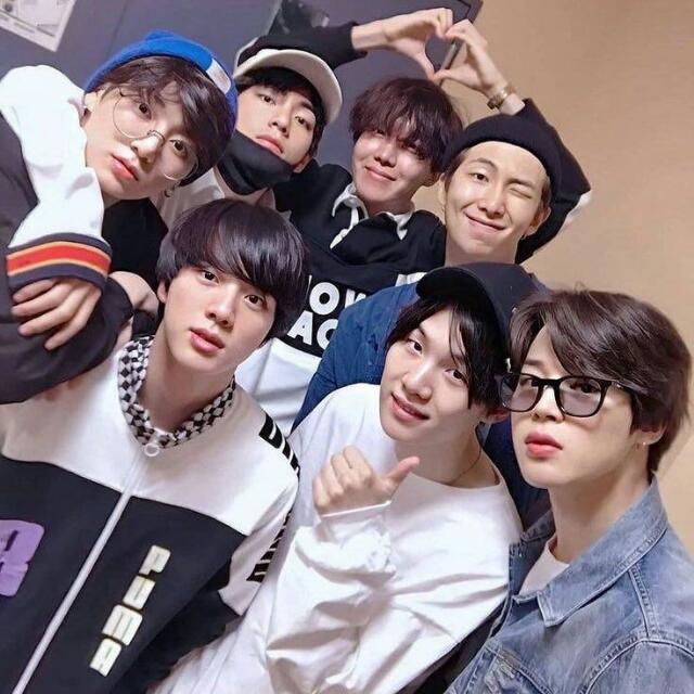Imagem do grupo ➹BTS ➹Army ➹